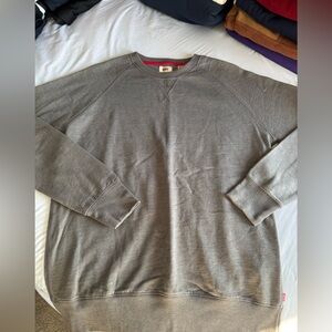 Levi’s Crewneck